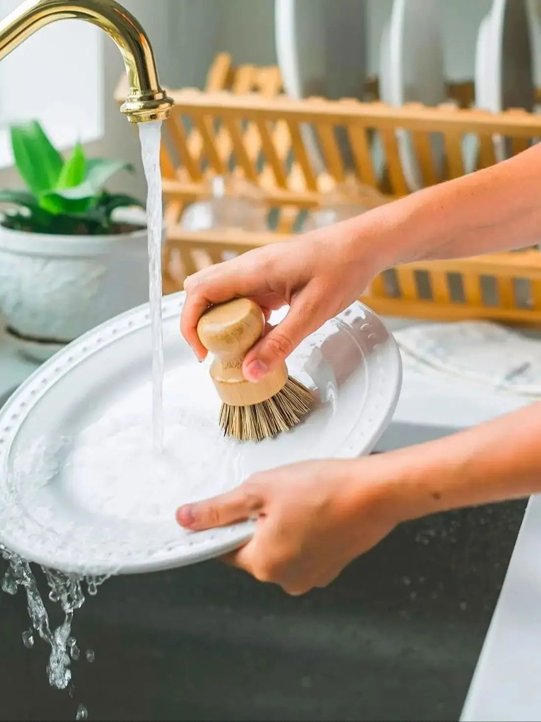 2-Tier Folding Dish Drainer Bamboo Practicality and Organization for Your Kitchen 34P X 42L X 25H Cm, Wood Color