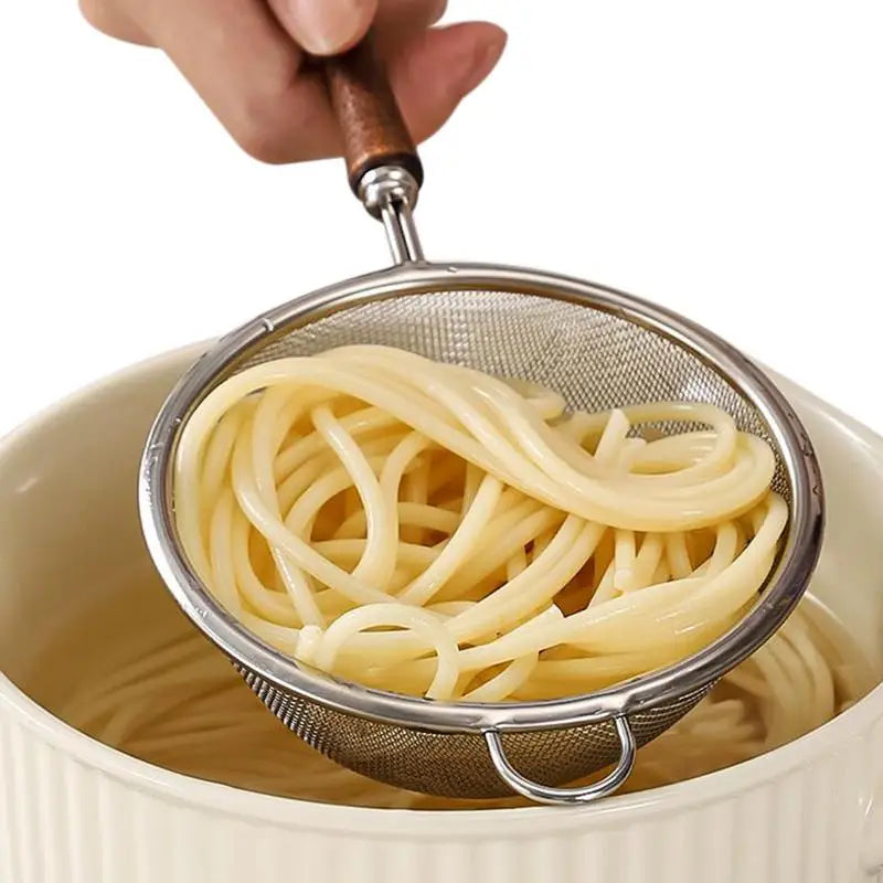 304 Stainless Steel Mesh Strainer Filter Spoon with Wooden Handle for Filtering Juices Residues Flour Fried Food Kitchen Tool