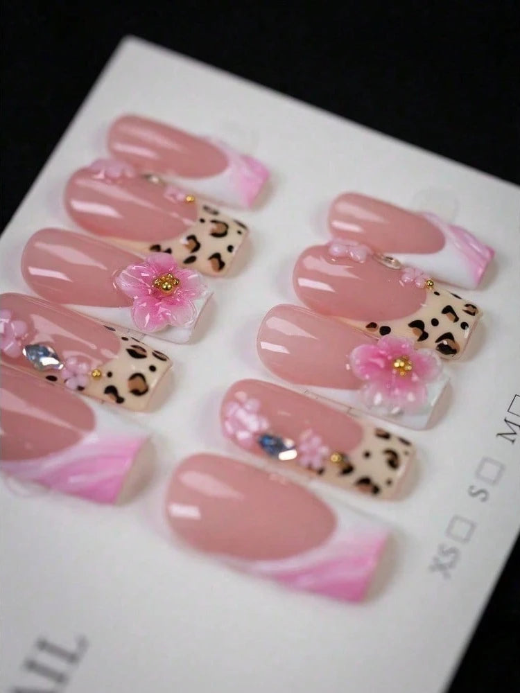 10pcs - Y2K Style Leopard Print Pink Flower Press on Nails, Pink Flower Gold Bead Square Nails - Leopard Print Design