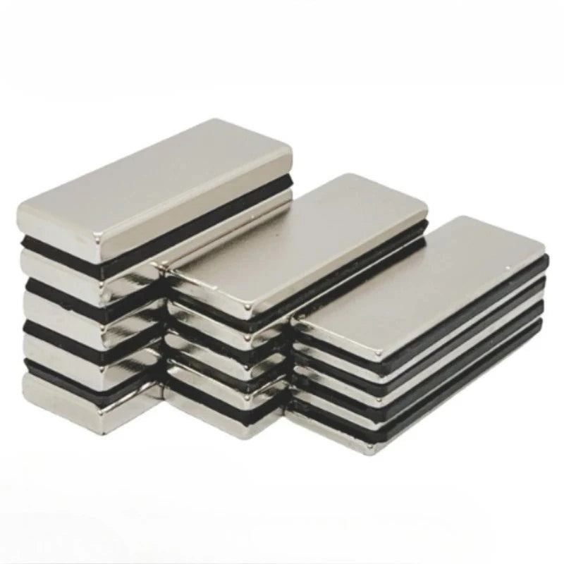 5pcs/lot  square strong magent with a diameter of 50mm, suitable for refrigerators, offices, and handheld devices.