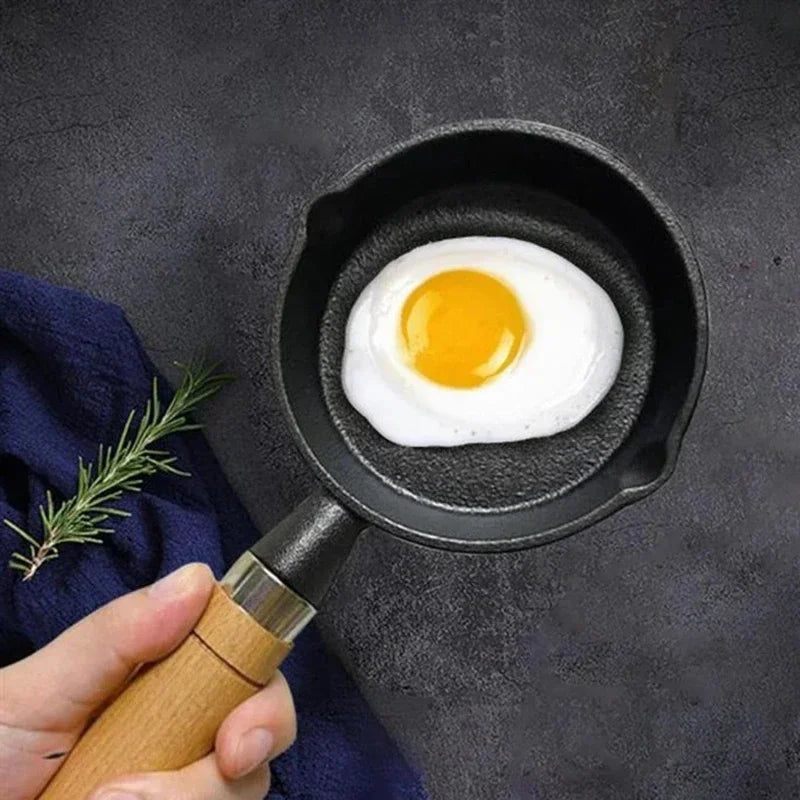 Household Kitchen Cooking Tools Cookware 10cm Cast Iron Frying Pan Gas Induction Cooker Non-stick Portable Mini Omelette Pan
