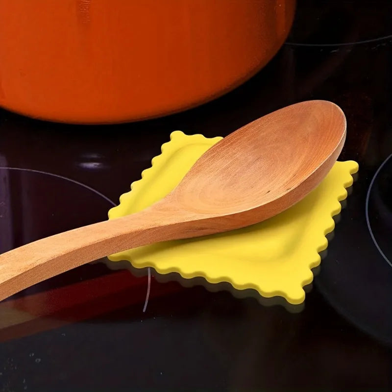 1pc Cute Cartoon Silicone Spoon Rest Heat-Resistant, Non-Slip Kitchen Counter Mat for Spoons & Ladles