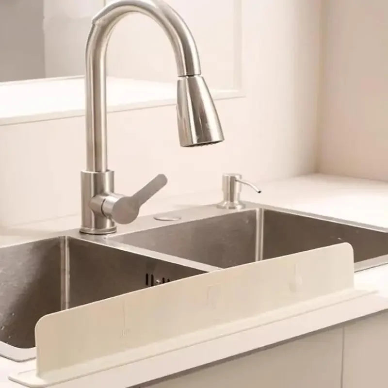 1pcs Silicone Kitchen Sink Water Splash Guard Washing Basin Anti-splash Stopper Waterproof Splatter Screen Bar Anti-water Board