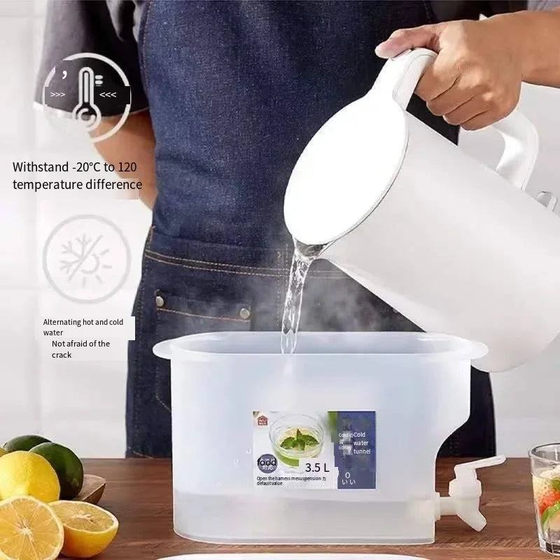 2Pcs Large Capacity Cold Kettle 3.5L Juice Jug Cold Kettle with Faucet In Refrigerator Ice Drink Dispenser Fridge and Faucet