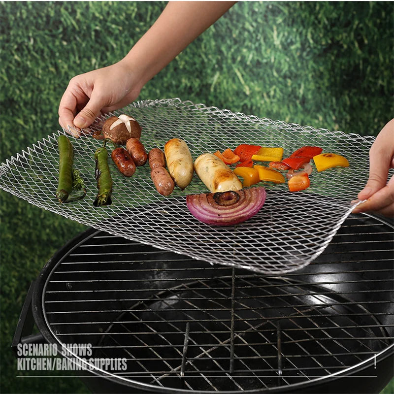 10PCS / Set Stainless Steel Barbecue Grid Disposable Non-stick Tray Barbecue Liner for Camping Picnic Home Meat Fish BBQ Mat