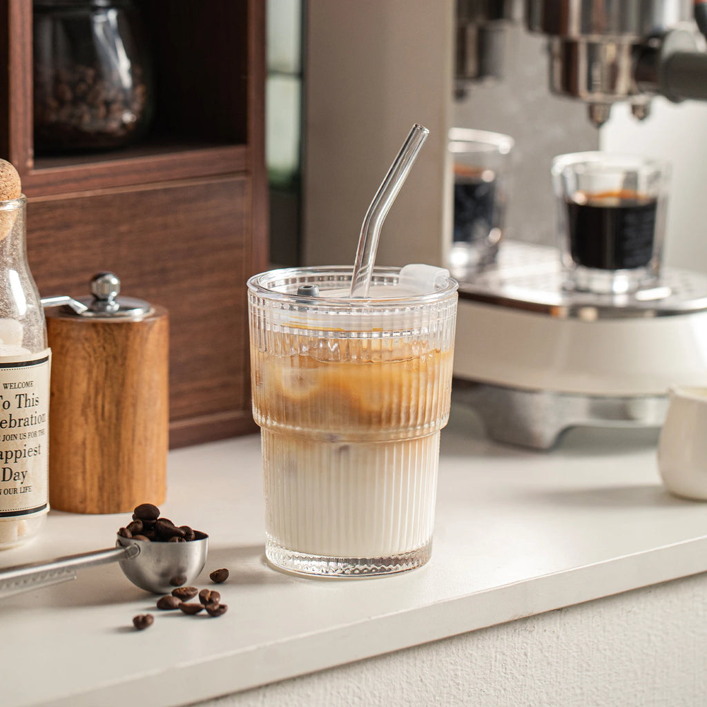 1/2PCS 450ml Stripe Glass Cup Whiskey Glass Transparent Glasses With Lid and Straw Ice Coffee Mug Juice Glass Milk BeerDrinkware
