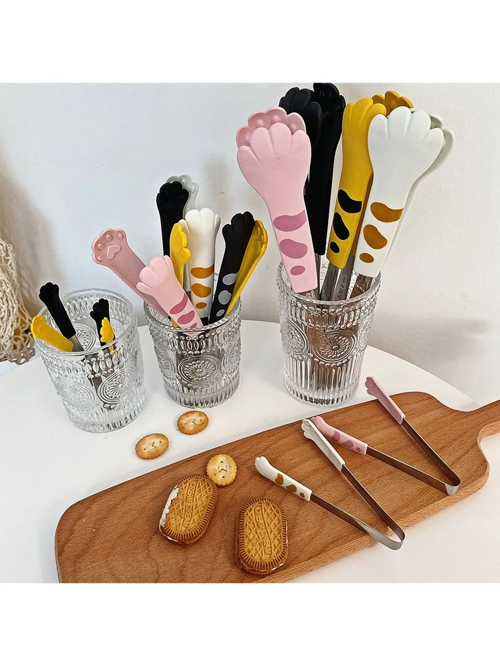 Japanese Cat Paw Shape Food Tongs Cute Cartoon Meal Tongs Stainless Steel Barbecue Tongs Sandwich Baking Clip Kitchen Gadgets
