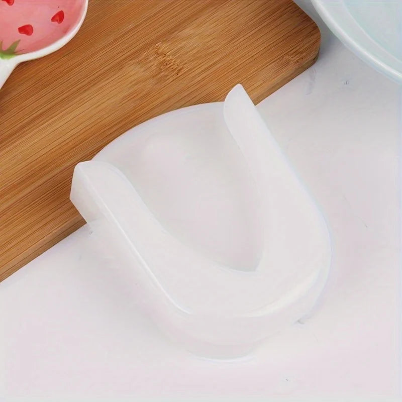 Kitchen Rice Spoon Storage Rack, Suction Cup Type Rice Cooker Rice Shovel Holder Hanging Rack,Creative Household Soup Spoon Rack