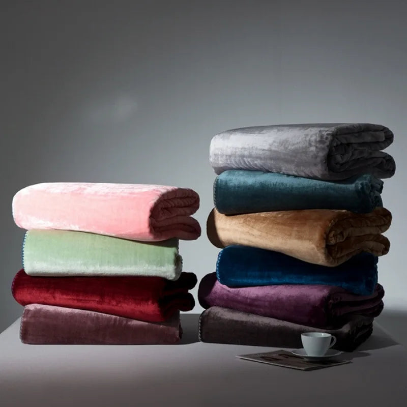 New Shell Edge Milk Velvet Blanket European Solid Color Flannel Warm Blankets Silky Multifunctional Bedspreads for All Seasons
