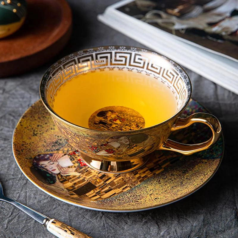 European Bone China Ceramic Coffee Cup Dish Spoon Set English Afternoon Tea Coffee Cup Household Tea Set Luxury Gift Cup Tea