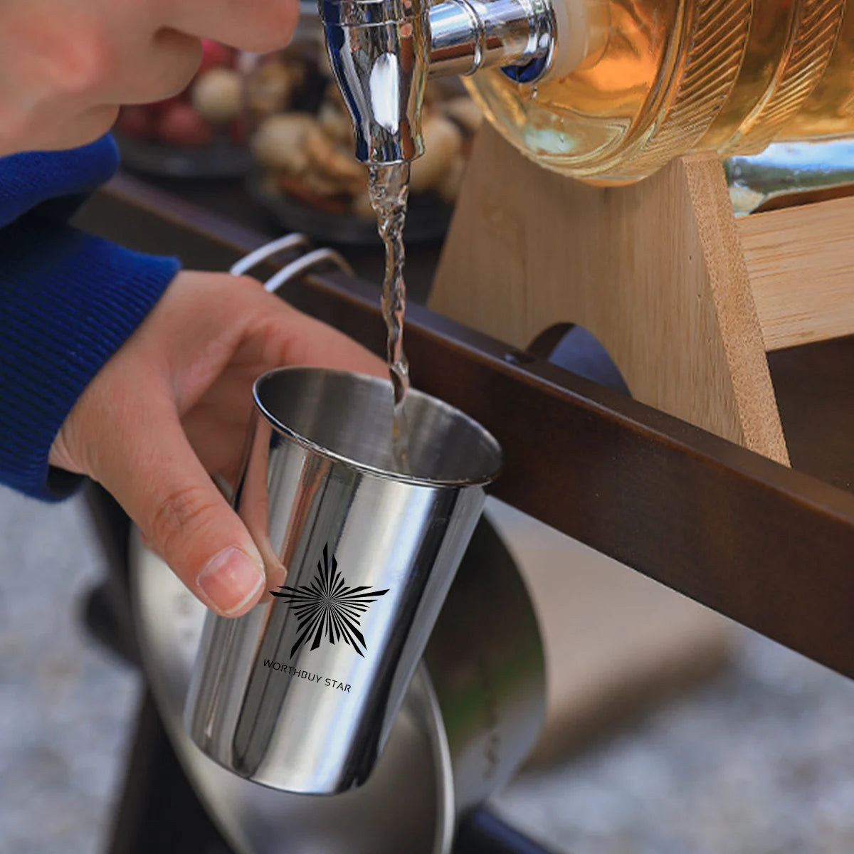4pcs/set Outdoor Portable Stainless Steel Cups With Case Tumbler Beer Cups Camping Picnic Mini Whisky Wine Glasses Set Drinkware