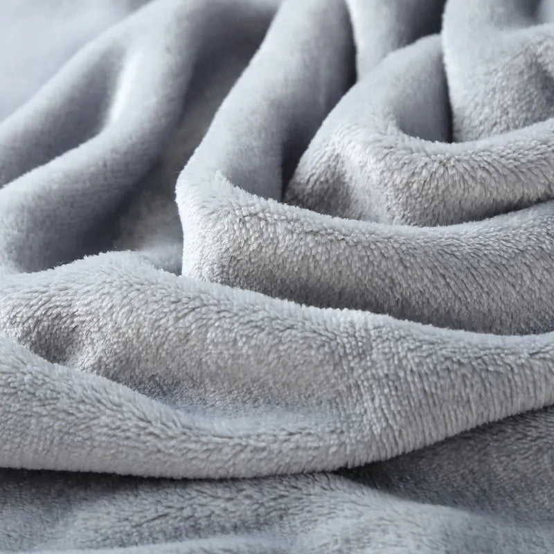 Fluffy Cloud Mink Fur Blanket Flannel Plush Comfortable Thickened and Warm Soft Sofa Throw Blanket  For Air-Conditioned Room