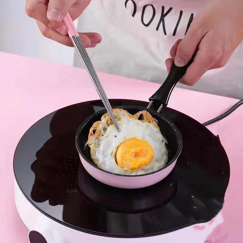 1pc Mini Nonstick Cast Iron Skillet with Pink Handle - Portable Omelette Pan for Induction & Gas Cooktops, Ideal for Breakfast