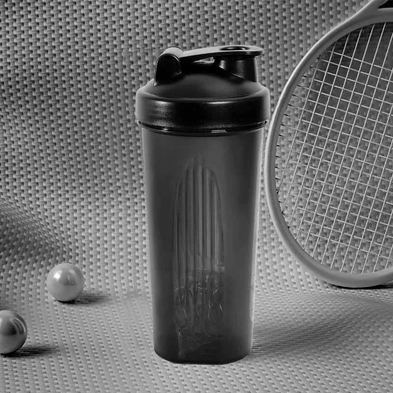 600ml Shaker Bottle  Protein Shaker Plastic Bottle Portable Fitness Bottle for Fitness Enthusiasts Athletes