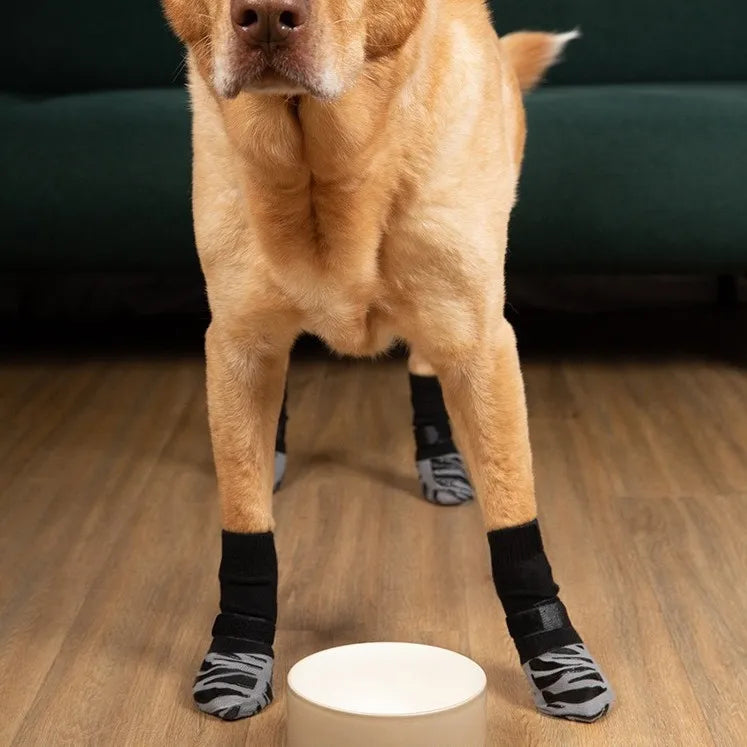 Non-Slip Dog Socks for Hardwood Floors, Prevents Licking Slipping, Thick Dog Booties with Grippers for Small Medium Large Dogs