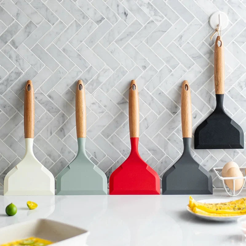 2Pcs Silicone Spatula Wide Mouth Tamagoyaki Shovel Beef Non-Stick Wooden Handle Meat Egg Frying Cooking Tool Kitchen Gadgets