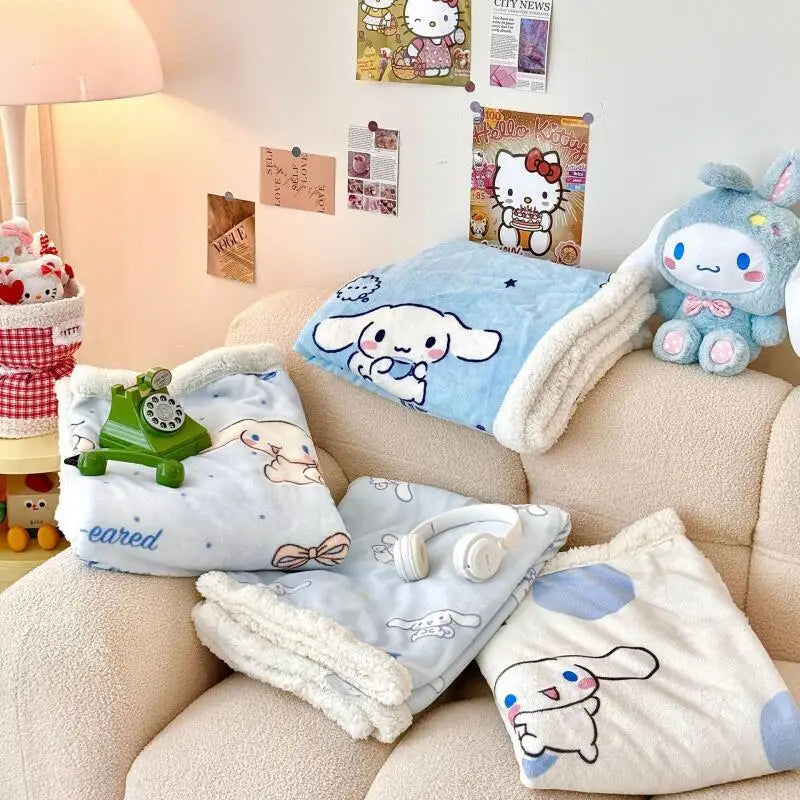 Sanrio New Thickened Plush Blanket Multifunctional Hello Kitty Kuromi Kindergarten Cartoon Nap Blanket Four Seasons Cute Blanket