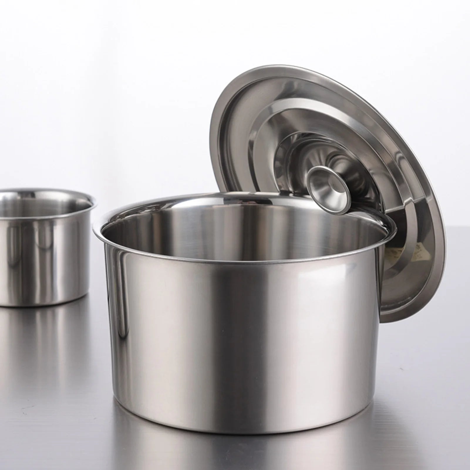 Stew Pot with Lid Non Stick Non Magnetic Stainless Steel Soup Seasoning Container Kitchen Utensil S