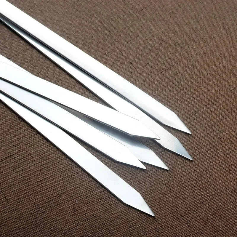 Stainless Steel Barbecue Skewers Long Handle 55cm Wooden Barbecue Handle Large Flat Stick Outdoor Picnic Barbecue Tools