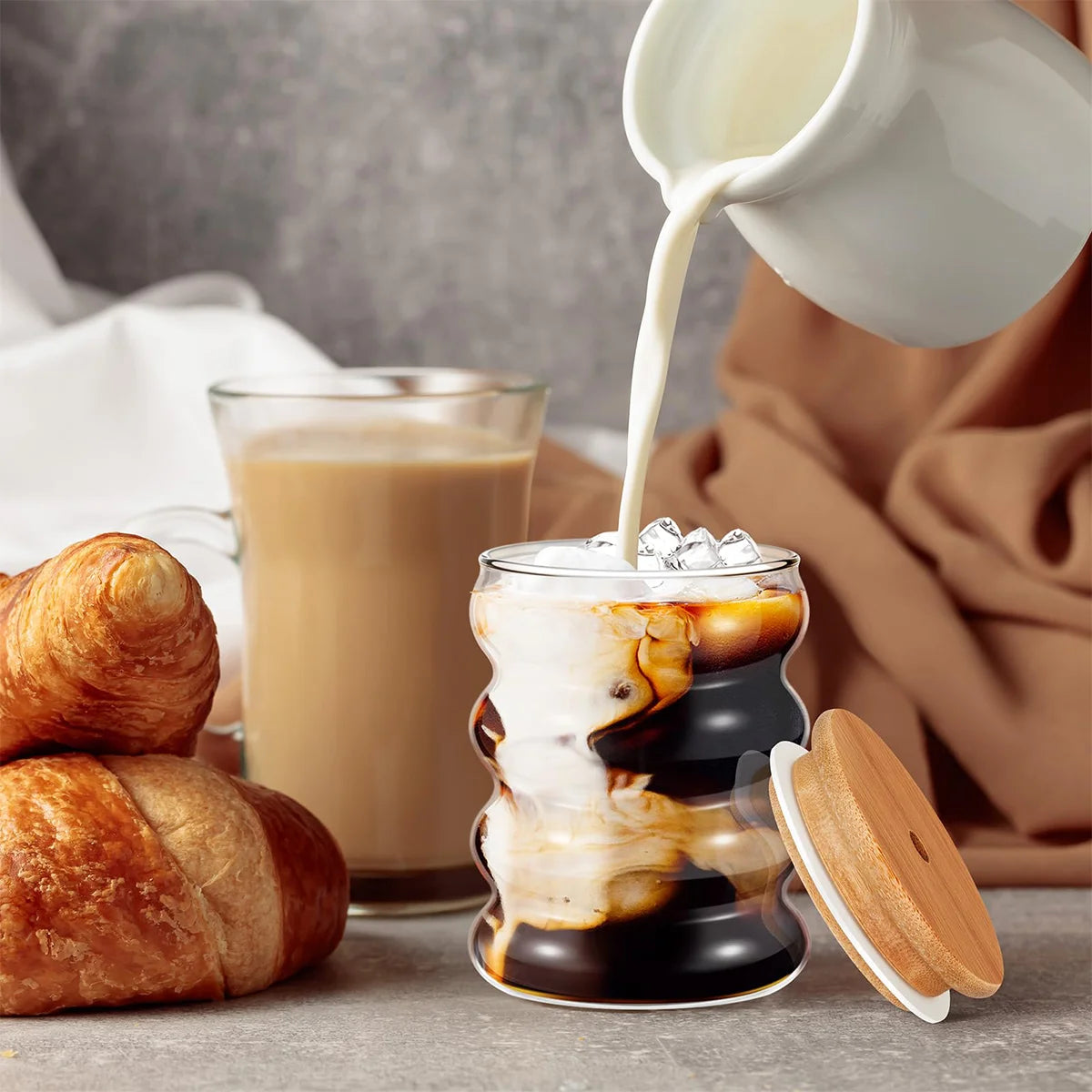 Leeseph 2pcs Creative Glass Cups with Lids and Straws Brush, Cute Cup Wave Shape Beverage Glasses for Juice Coffee Tea Ice Drink