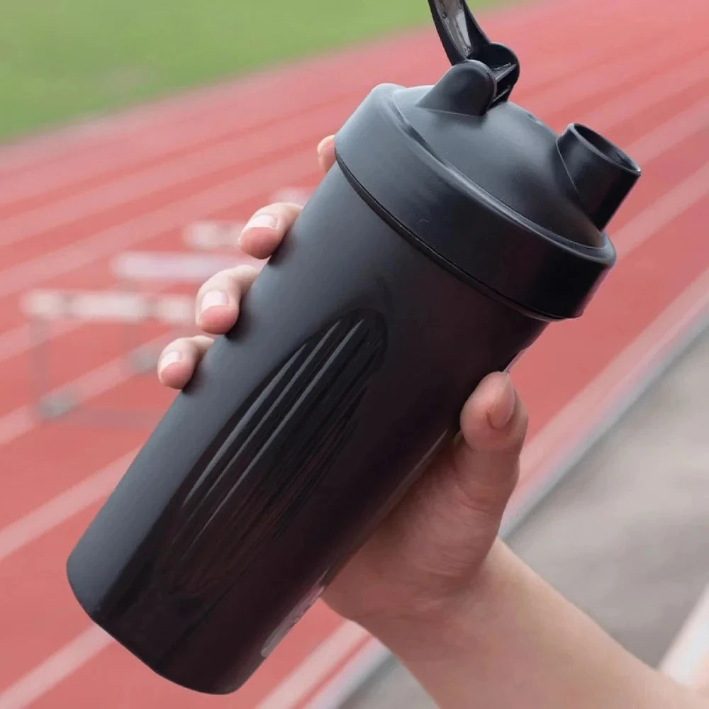 600ml Shaker Bottle  Protein Shaker Plastic Bottle Portable Fitness Bottle for Fitness Enthusiasts Athletes