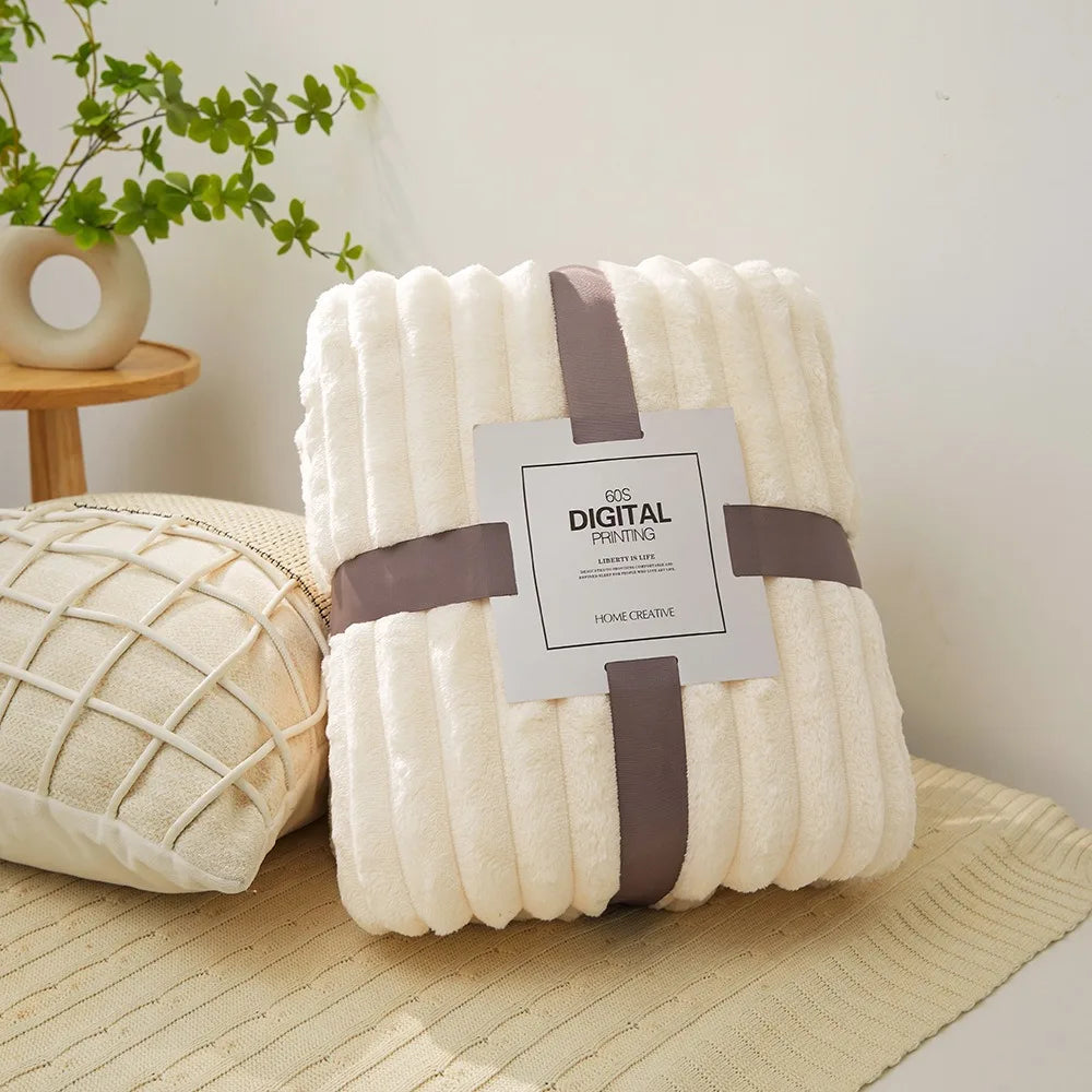 New Double Sided Warm Blanket Skin-Friendly Warm Conditioning Quilt Breathable Ultra Soft Plush Striped Blankets