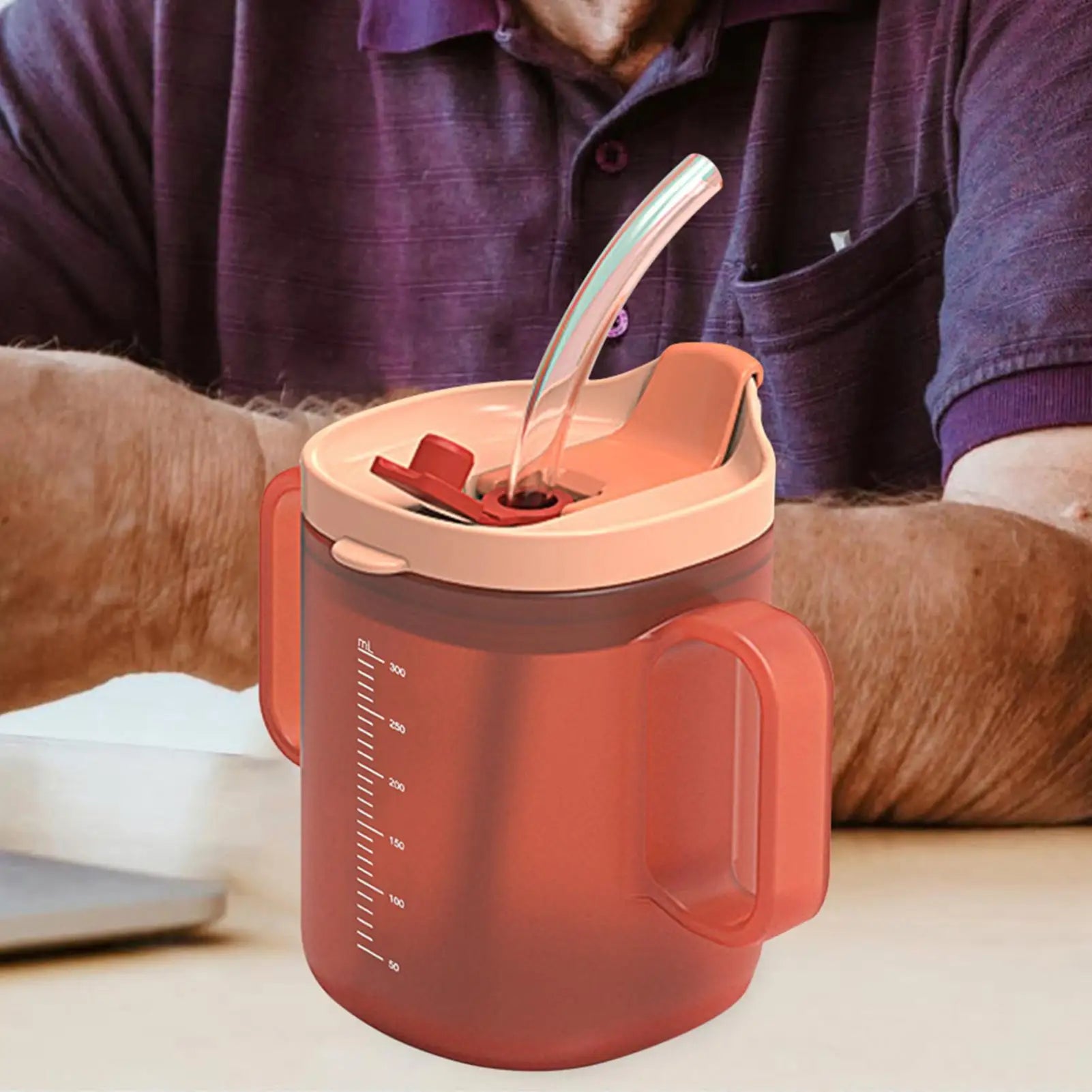 Adult Sippy Cup with Lid and Straw Plastic Mug Drinking Cup Disabled Elderly Spill Proof Dysphagia Cup Parkinsons Aids Living