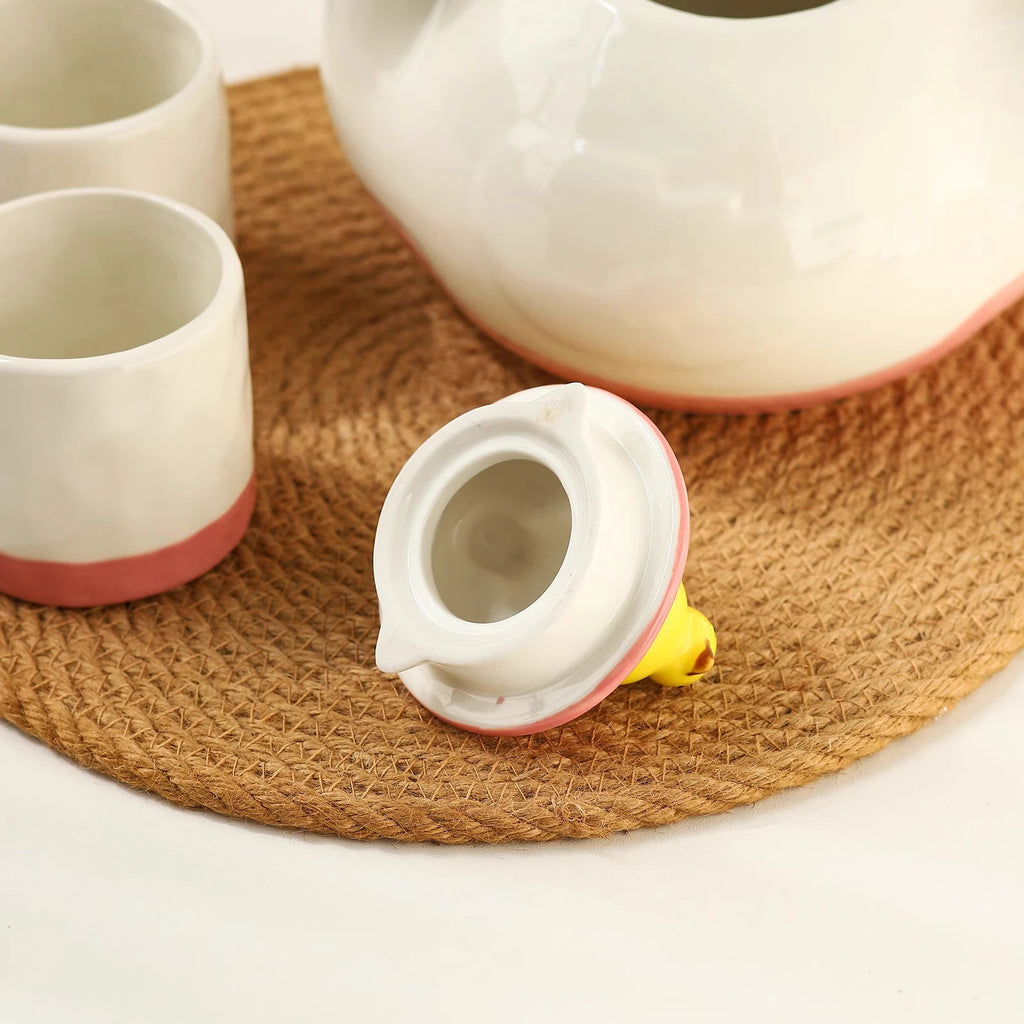Ceramic duck-shaped water kettle, a charmingly designed cool water jug, suitable for afternoon tea teapot and cups.