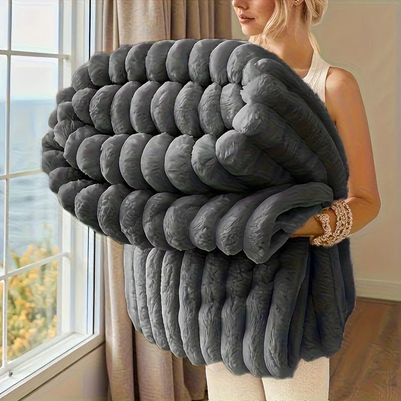 ROSEKIND Blankets 3 Size for Bed, 300GSM Soft & Warm Fleece Throw, Decorative and striped flannel fleece blanket for Adult