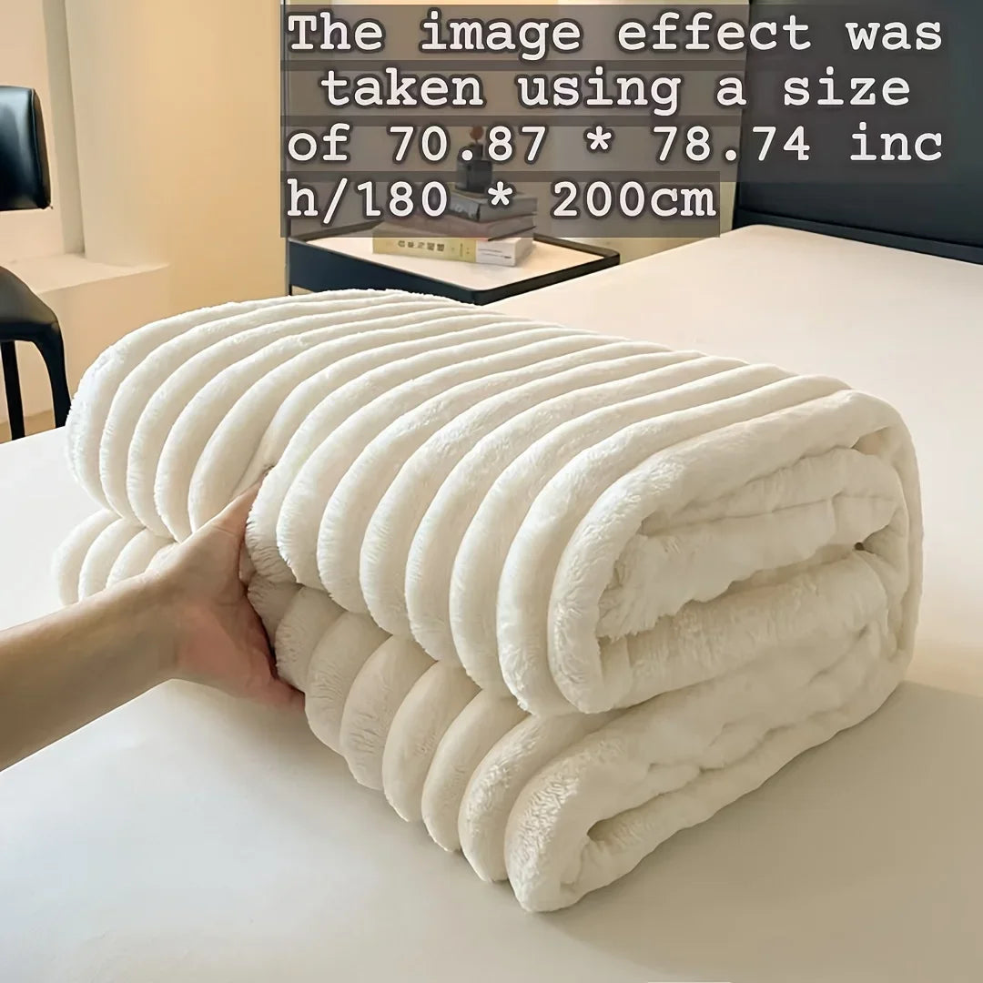 Luxurious Faux Rabbit Fur Throw Blanket Soft,Warm&Cozy for Couch,Bed,Office,Travel Versatile All-Season Gift,Christmas Present