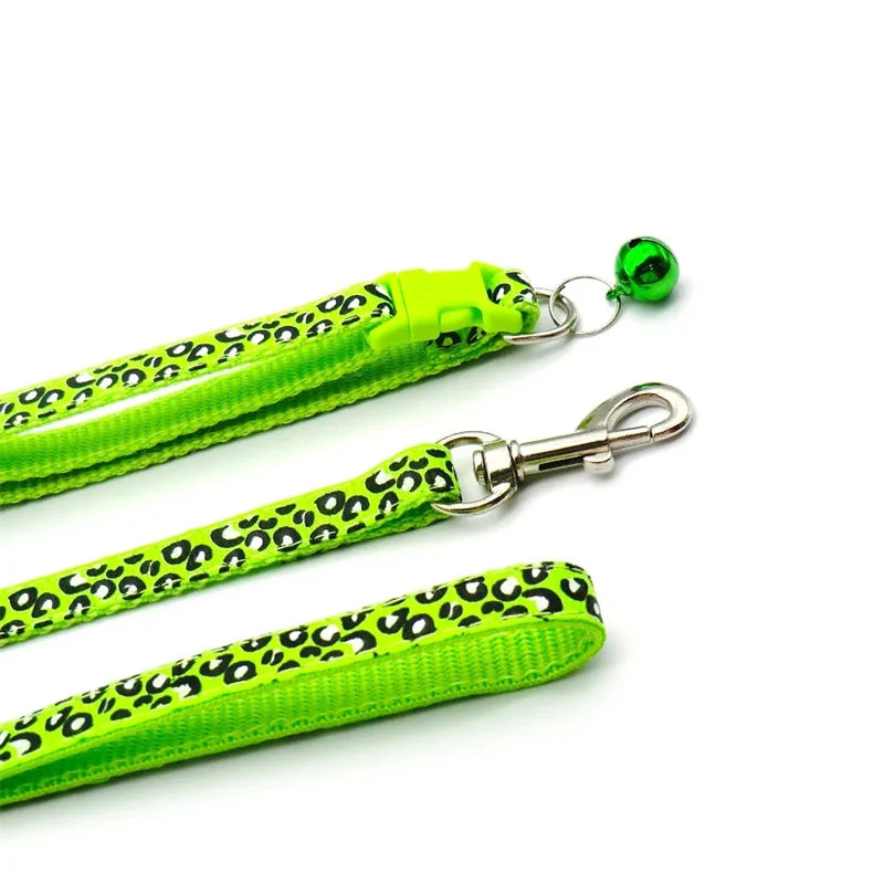 New Pet Leash and Collar Set Dog Chain with Cute Leopard Print Small Cat and Dogs Collar Out Walk Dog Leash Vest Pet Supplies