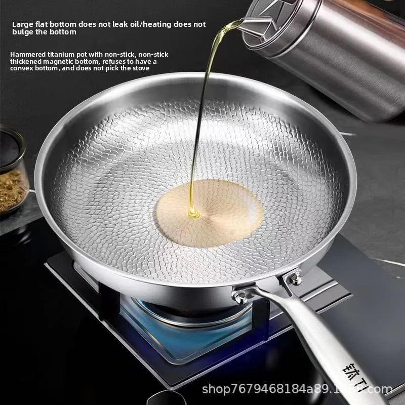 26/28cm German Pure Titanium Frying Pan 26/28cm Non-stick Uncoated Fish Scale Hammer Pattern Titanium Alloy Cookware