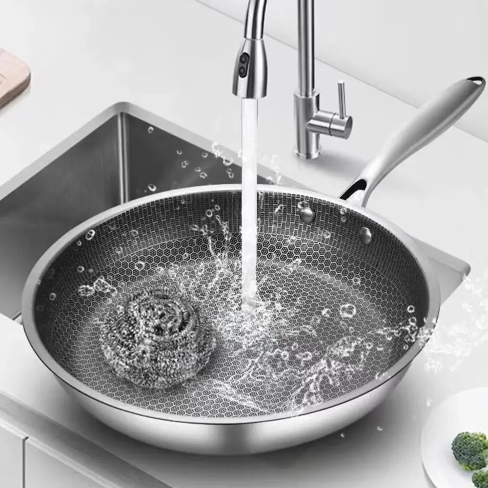 26/28/30cm Stainless Steel Frying Pan Durable Non-coated Surface Honeycomb Stir-Fry Pan Thickened Base Multi-functional