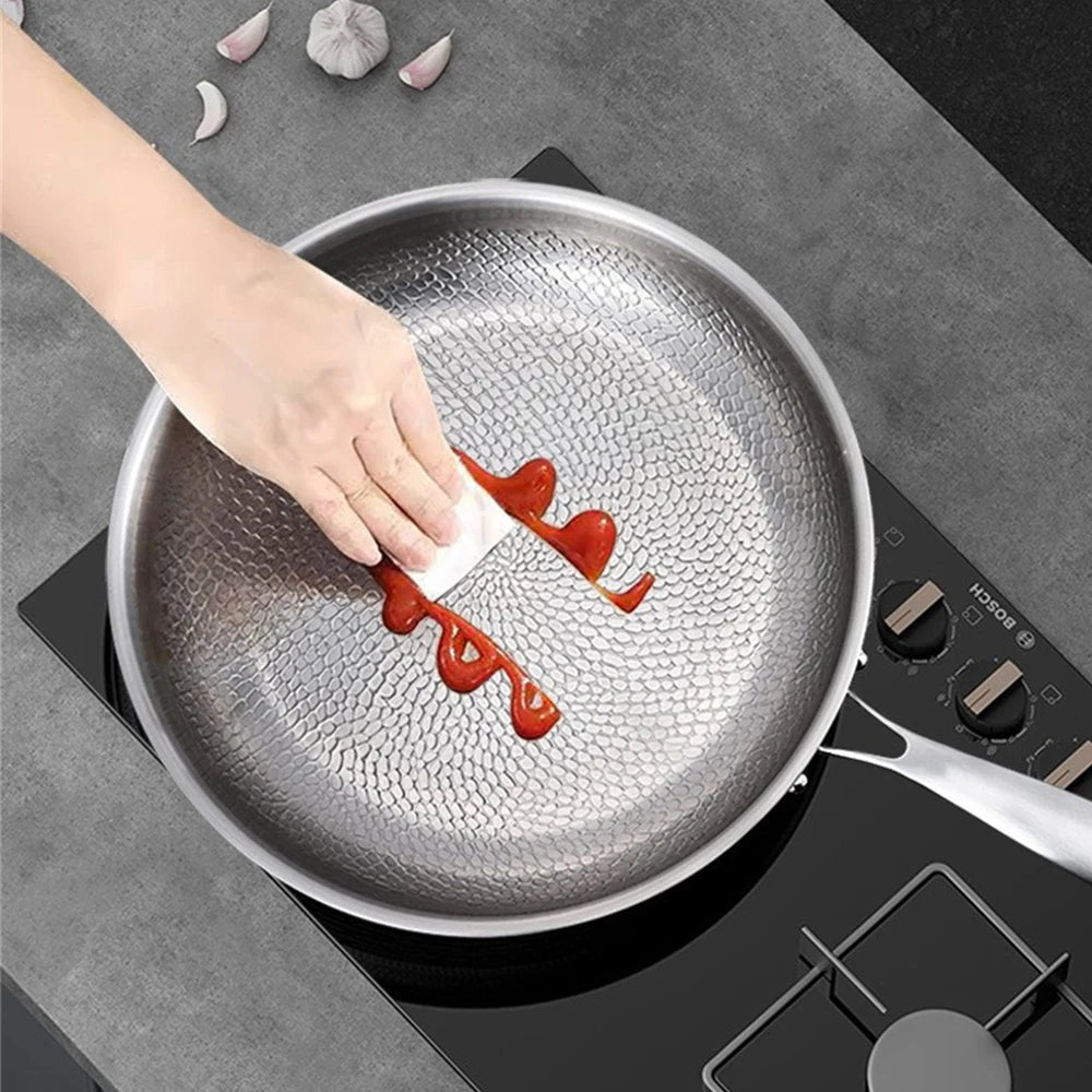 Cookware Fish Scale Hammered Titanium Frying Pan 26cm/28cm - Titanium Non-Stick Surface, Kitchen Pan for Induction Cooktops